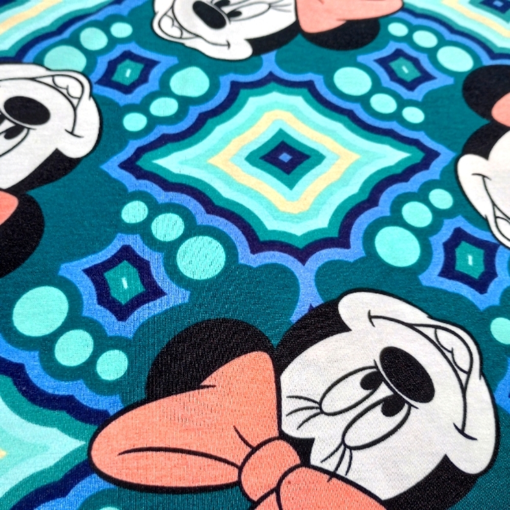 LuLaRoe women's xs Minnie Mouse Disney Irma tunic